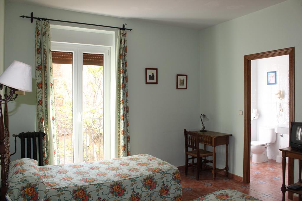 Hotel Rey Nino Avila Exterior photo