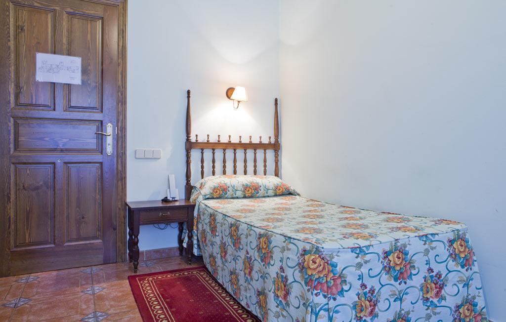 Hotel Rey Nino Avila Room photo